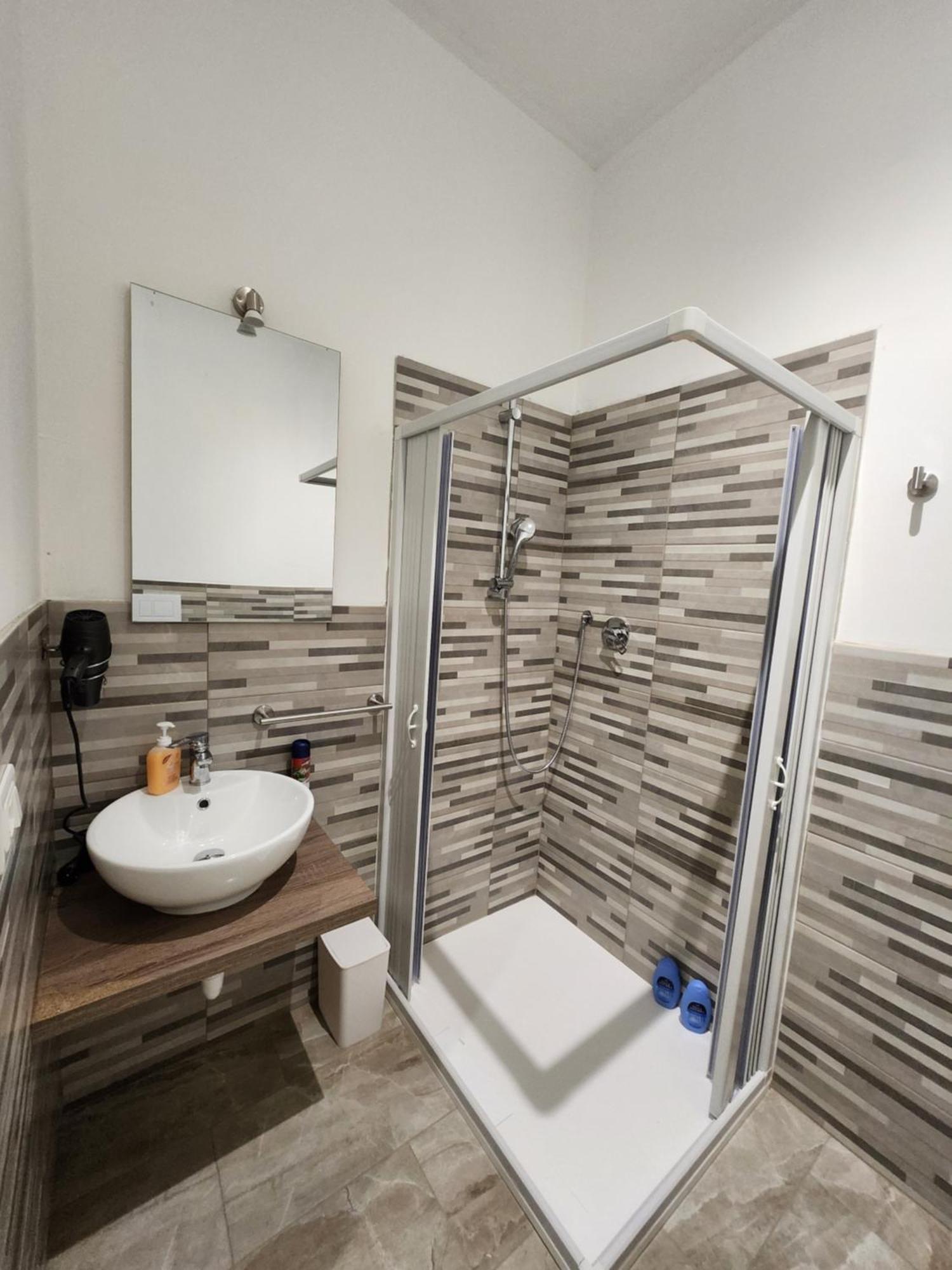 Casa Roxana Hotel Turin Bagian luar foto